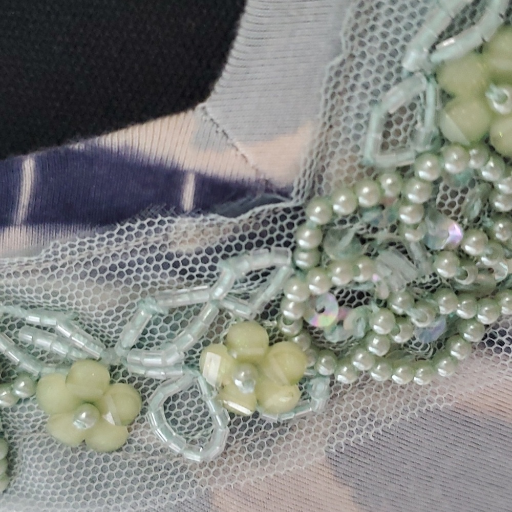 Tunic - Picture 5 of 9